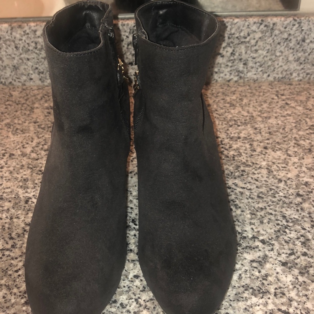 Black boots